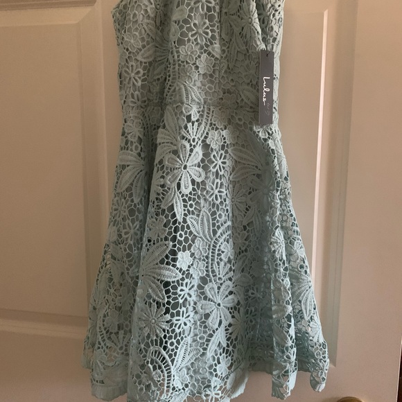 Lulus lace dress - Picture 4 of 16